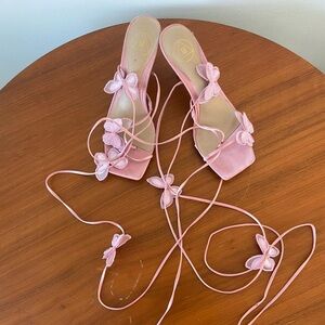 butterfly wrap heels 🦋